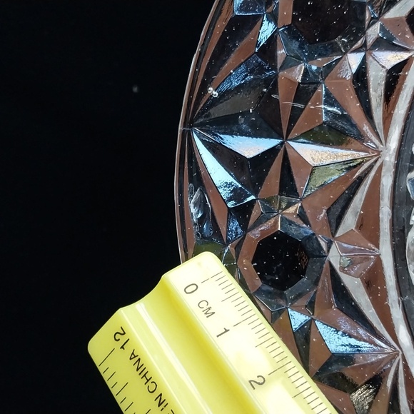 Huge Vintage Fenton glass top hat Button & Daisies Good Condition-One Chip Noted - Picture 7 of 12